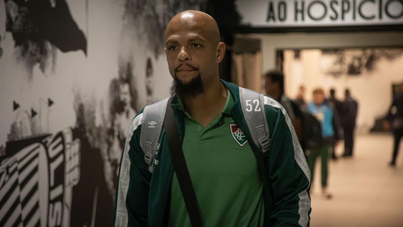 Klebão Tricolor on X: É assim que não se toma mate pastor… Aprende aí  Felipe Neto 🤭  / X