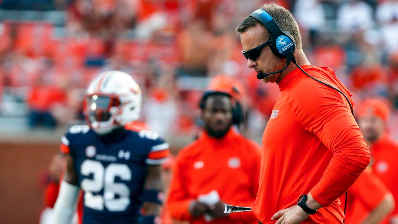Explaining the trend of college football coaches fired midseason