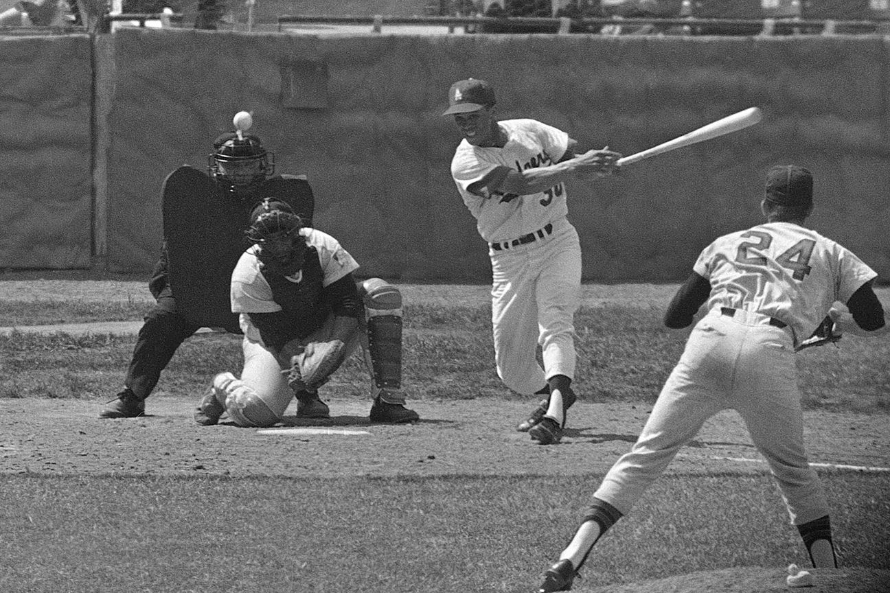 Dodgers great Wills, 1962 NL MVP, dies at 89