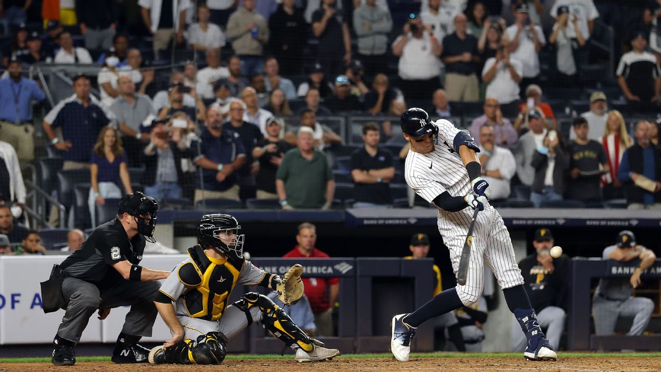 Yankees' Aaron Judge hits 58th and 59th home runs, moves within 2 of tying Roger  Maris' single-season AL record