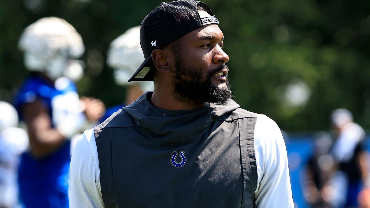 Colts Head Coach Frank Reich 'Hopeful and Optimistic' that Shaquille  Leonard Will Be Ready for Opener - Stampede Blue