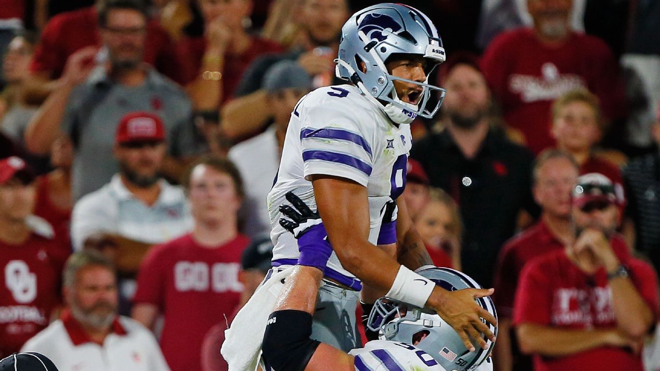 Deuce Vaughn Breaks Loose for Long Touchdown Run - Stadium