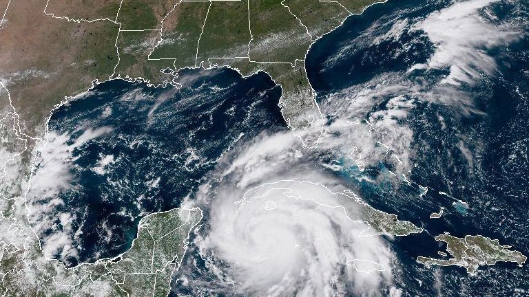 Hurricane Ian forces Rays to alter postseason ticket-sale schedule