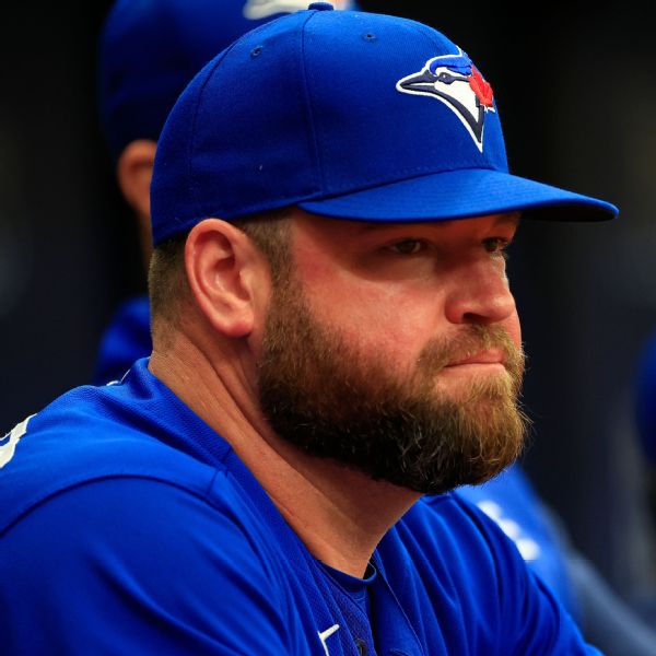Jays meet as team after getting 'punched in face'