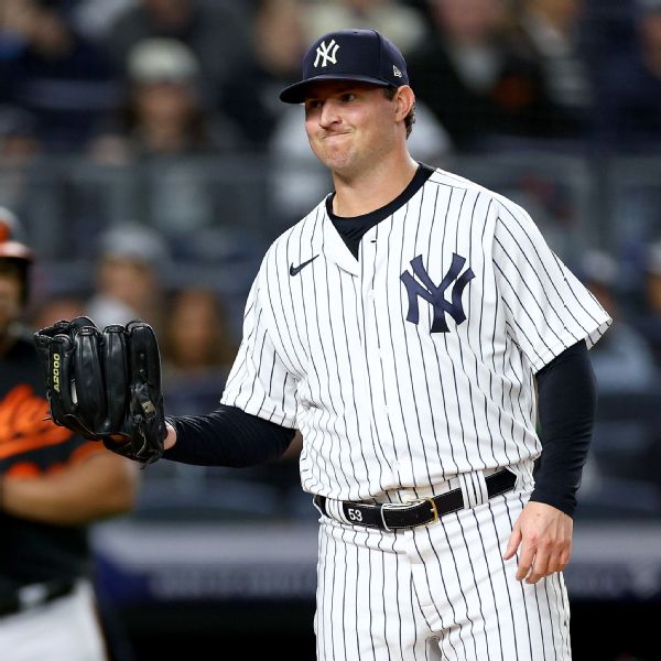 Yankees put Britton on 60-day IL, ending season thumbnail