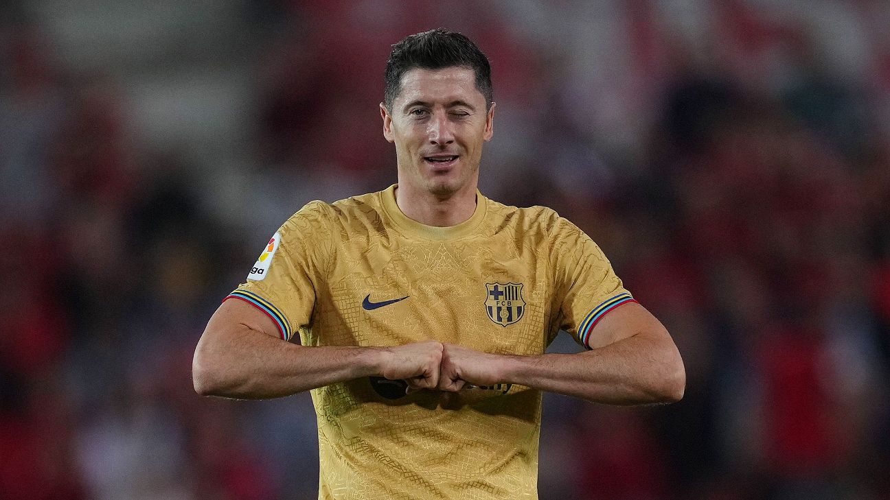 Lewandowski shines again in Barca win, with the help of Ansu