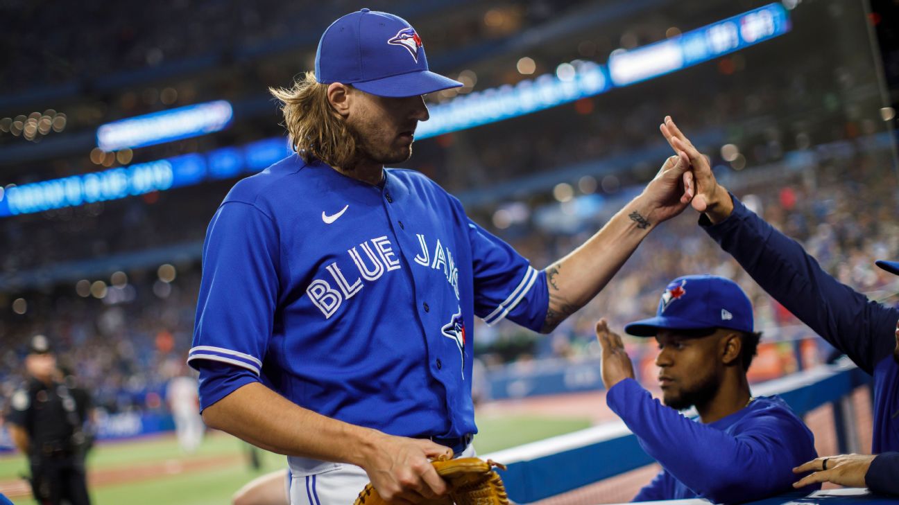 Kevin Gausman topped Toronto's top young arm in donut-eating contest