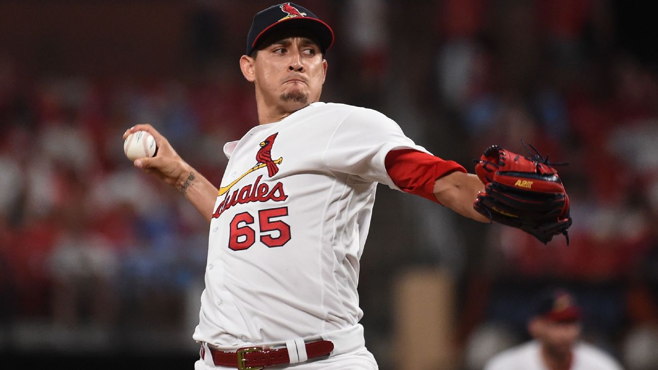 Mexicano Giovanny Gallegos quiere ser protagonista con los Cardenales de  San Luis