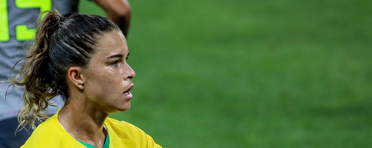 Ícone do Corinthians no feminino, Tamires revela 'treta' que teve com Marta nos bastidores da seleção brasileira