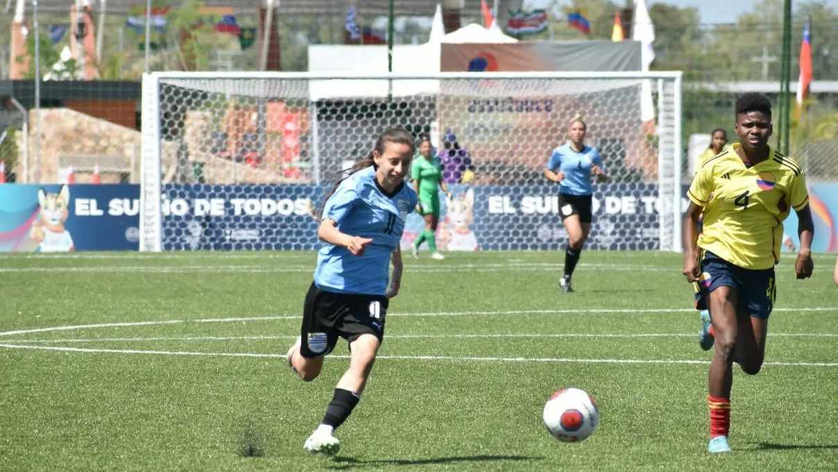 Uruguay juega hoy la final de fútbol femenino de los Juegos Odesur » Portal  Medios Públicos