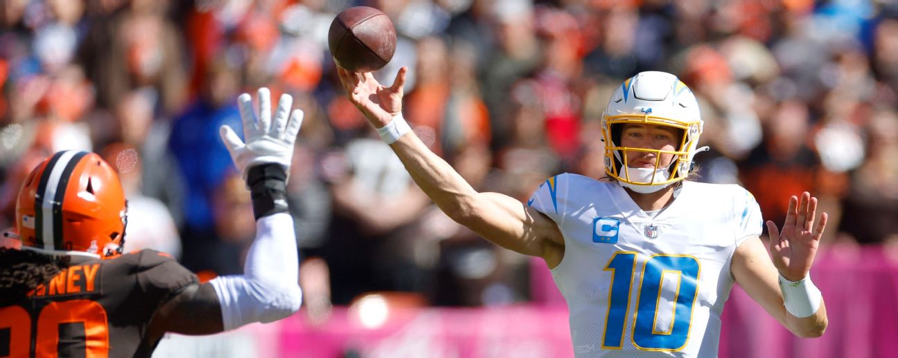 Follow live: Chargers, Browns going down to the wire