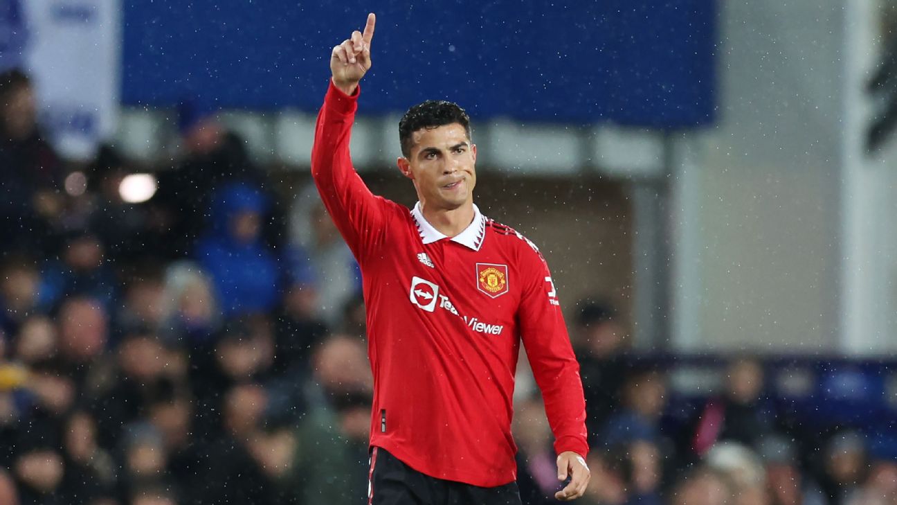 Cristiano Ronaldo proves himself in Man United's much-needed win over Everton