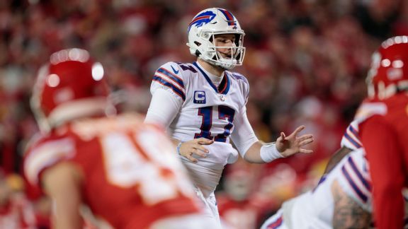 Notable bets: Behind the Bills-Chiefs and Cowboys-Eagles opening lines