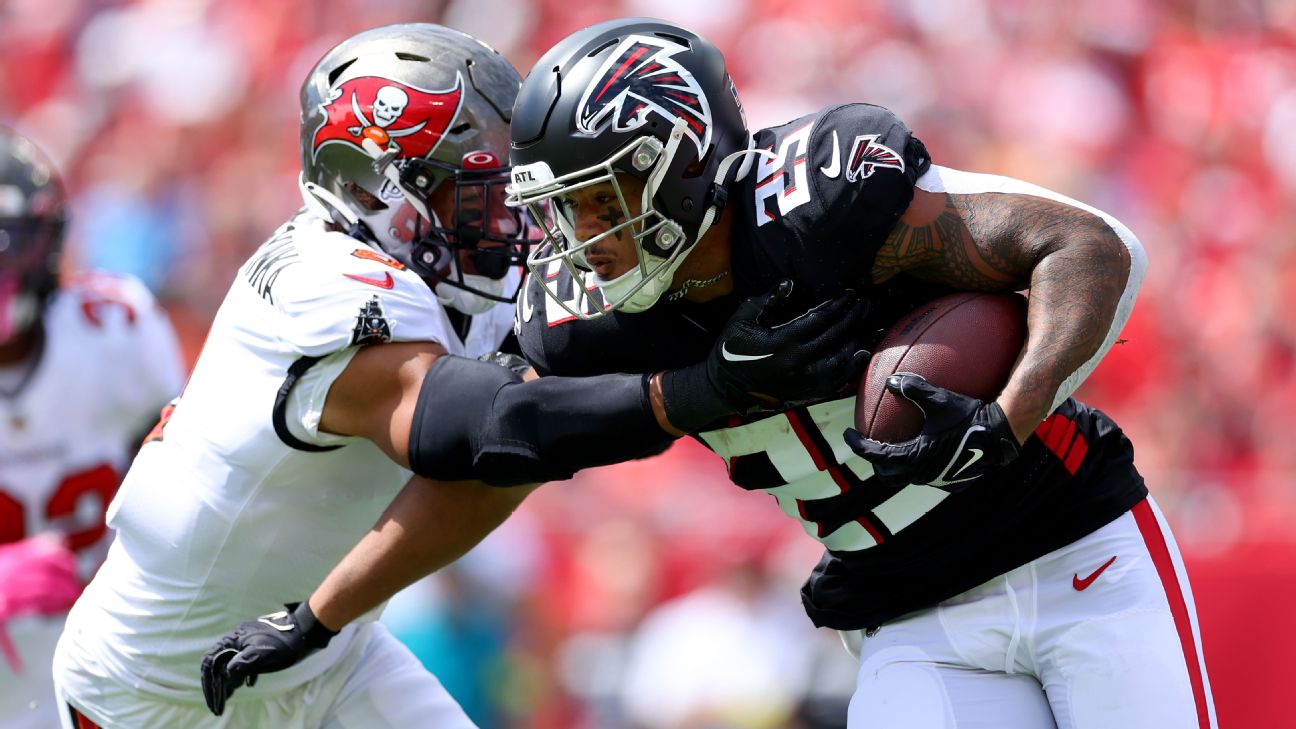 Falcons RB/WR Cordarrelle Patterson inactive vs. Patriots