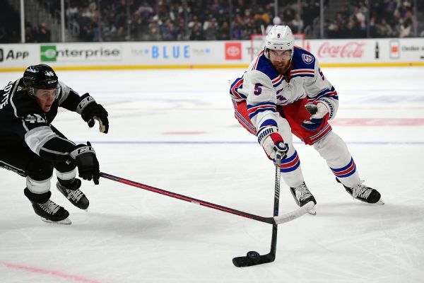 Blackhawks claim defenseman Tinordi off waivers