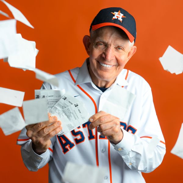 Furniture store owner wins $75M on World Series bets