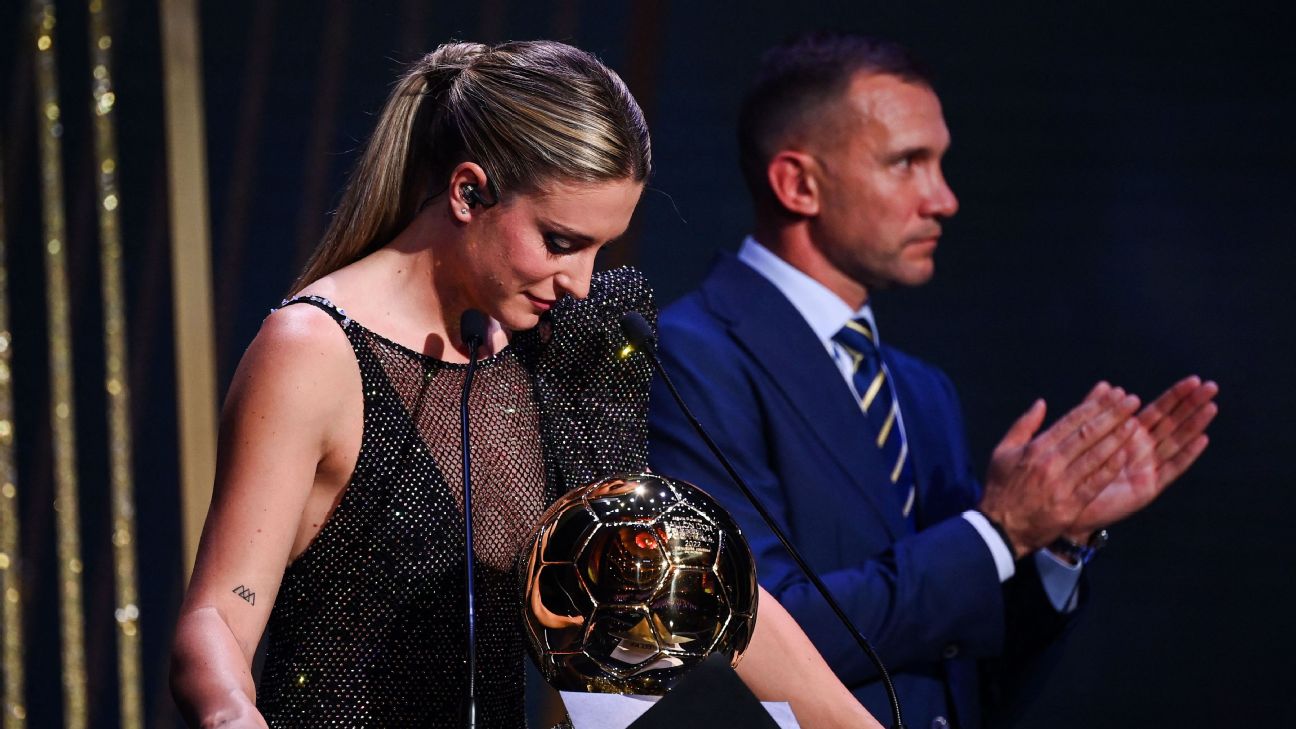 Putellas wins Ballon d'Or for 2nd successive year