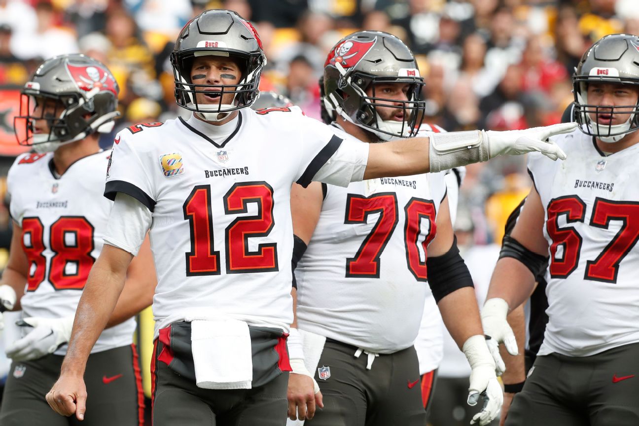 Bucs center: 'Love' that Brady chewed out O-line