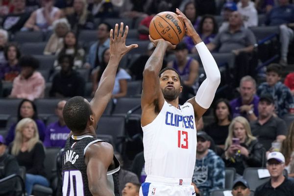 PG, spurred by Lue to lead, drops 40 in Clips' win