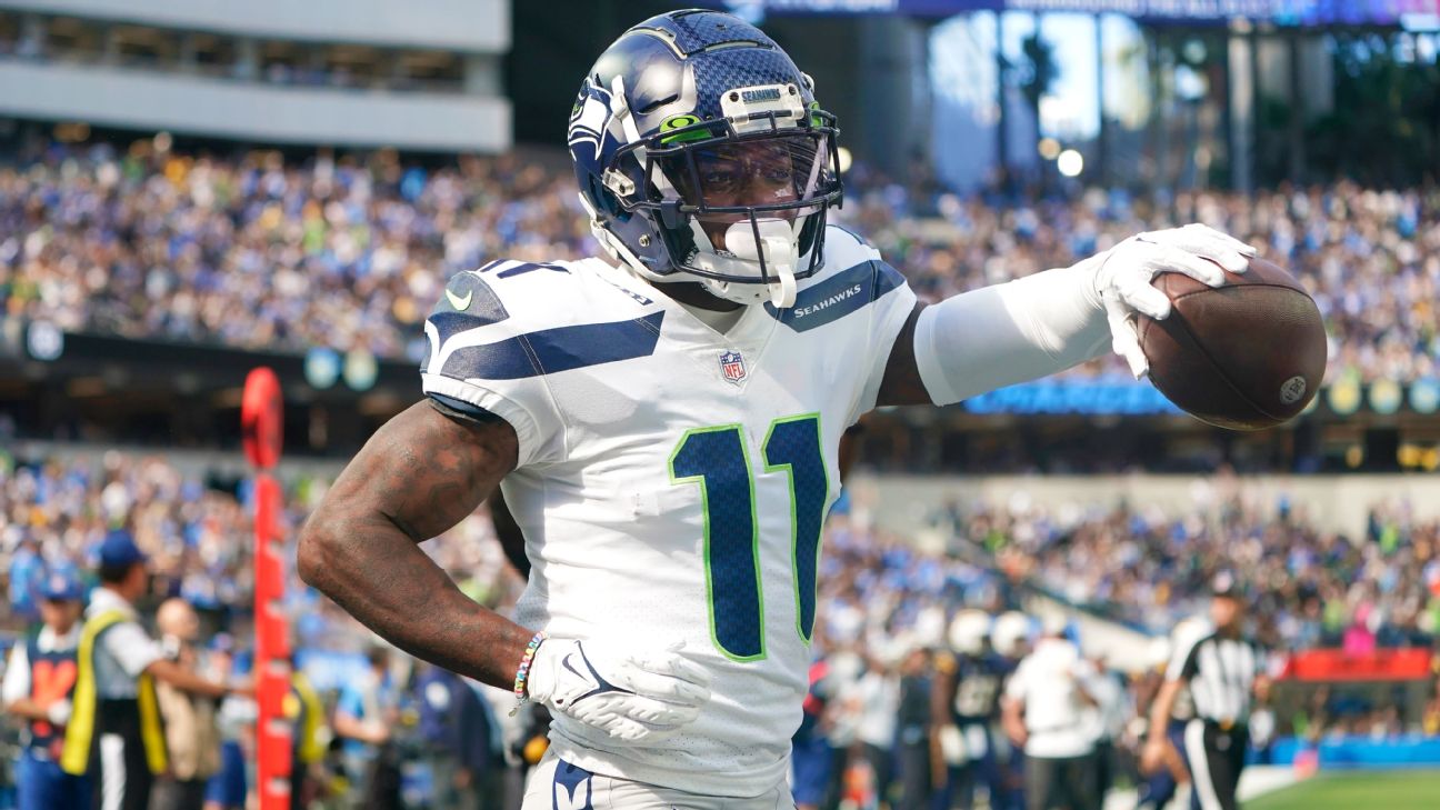 Seahawks' Marquise Goodwin goes up top for second TD vs. Chargers - ESPN