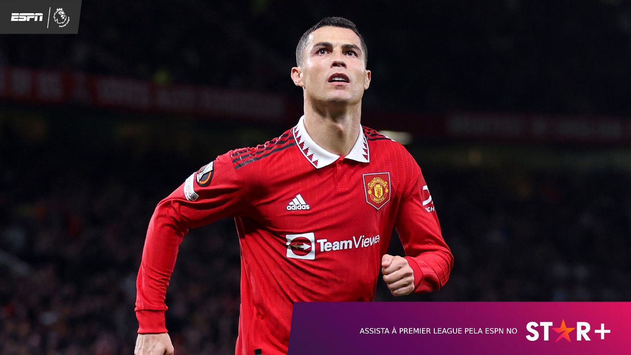 Como Cristiano Ronaldo passou de melhor do mundo a reserva de luxo no United