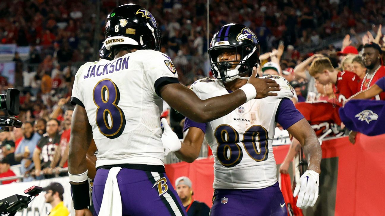 Jamison Hensley в X: „New king of comebacks: Lamar Jackson has led the  Ravens to 2 wins this season when trailing by 14 points. How amazing is  that? In coach John Harbaugh's