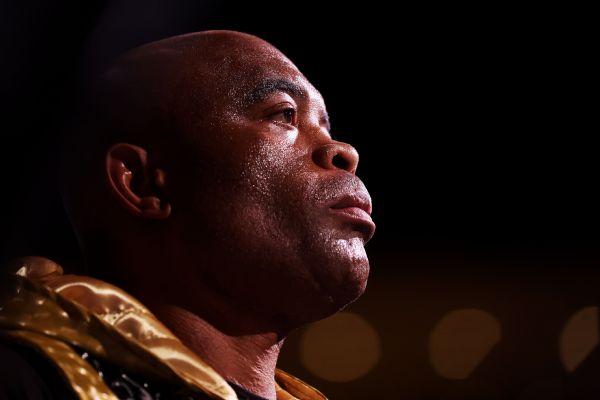 With Weidman injured, Silva to face Woodley on Paul-Joshua card