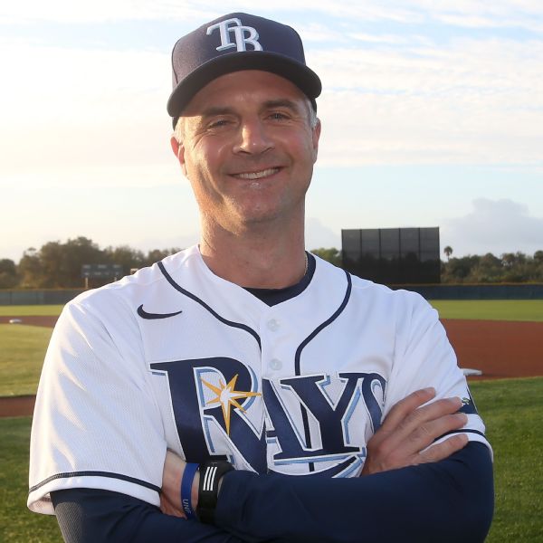 Royals turn to Rays' Quatraro as new manager