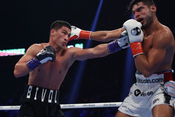 Bivol retains WBA title after dominating Ramirez