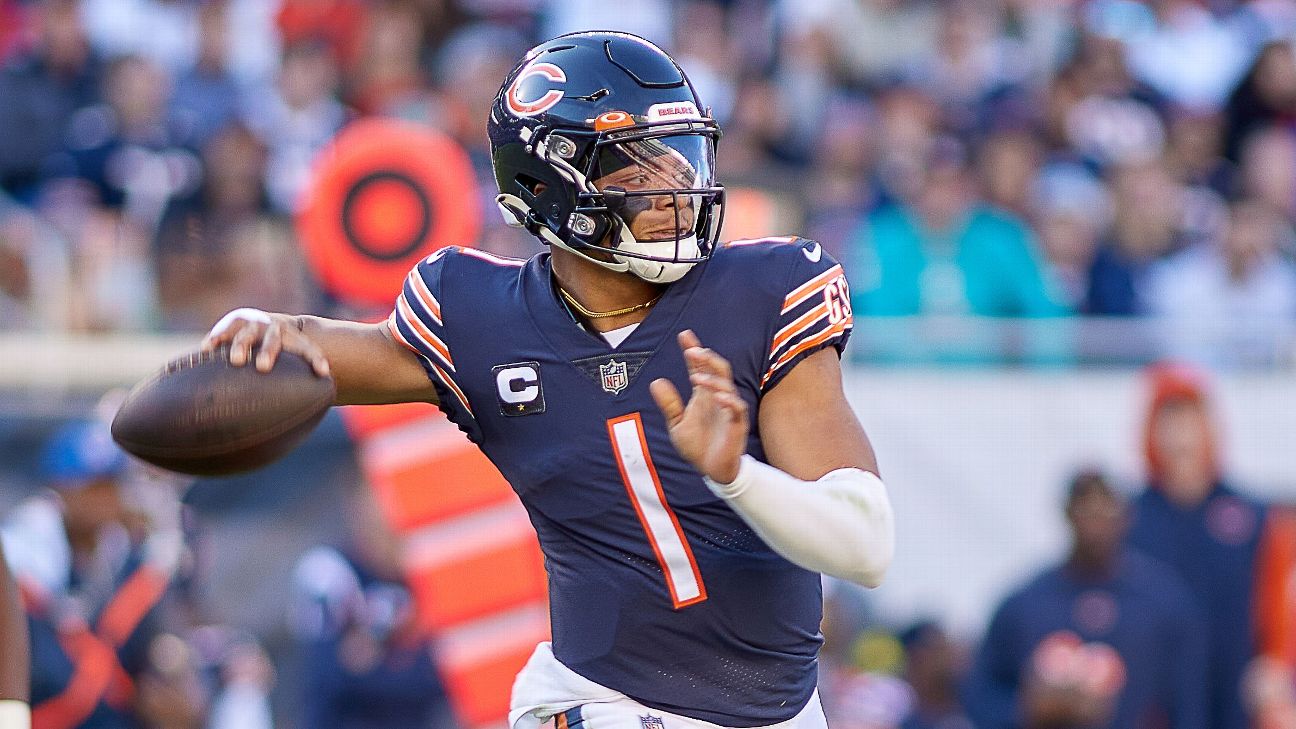 Bears QB Justin Fields lands in top 10 of NFL jersey sales for June