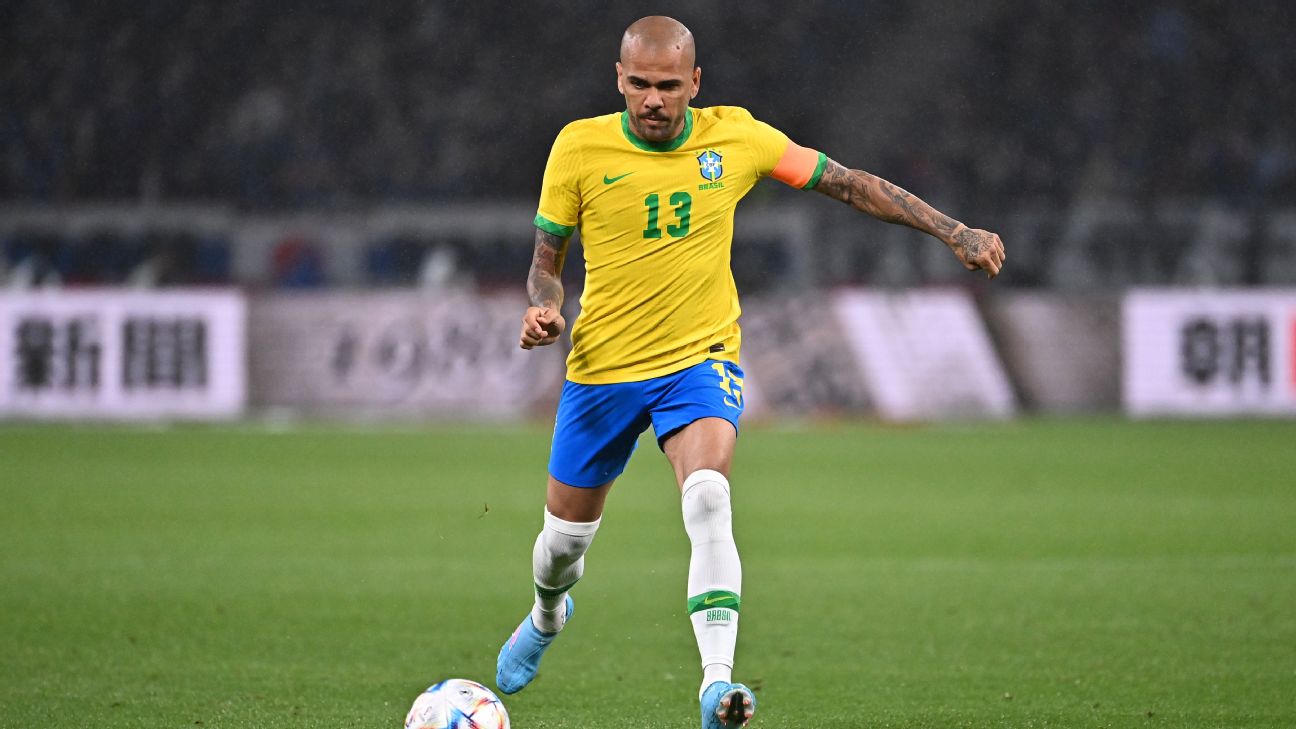 Brazil's World Cup squad: Dani Alves in, Roberto Firmino out - ESPN