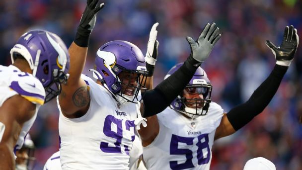 NFL Week 10 takeaways: Vikings pull off dramatic OT win, Dolphins and Chiefs dominate, T.J. Watt returns