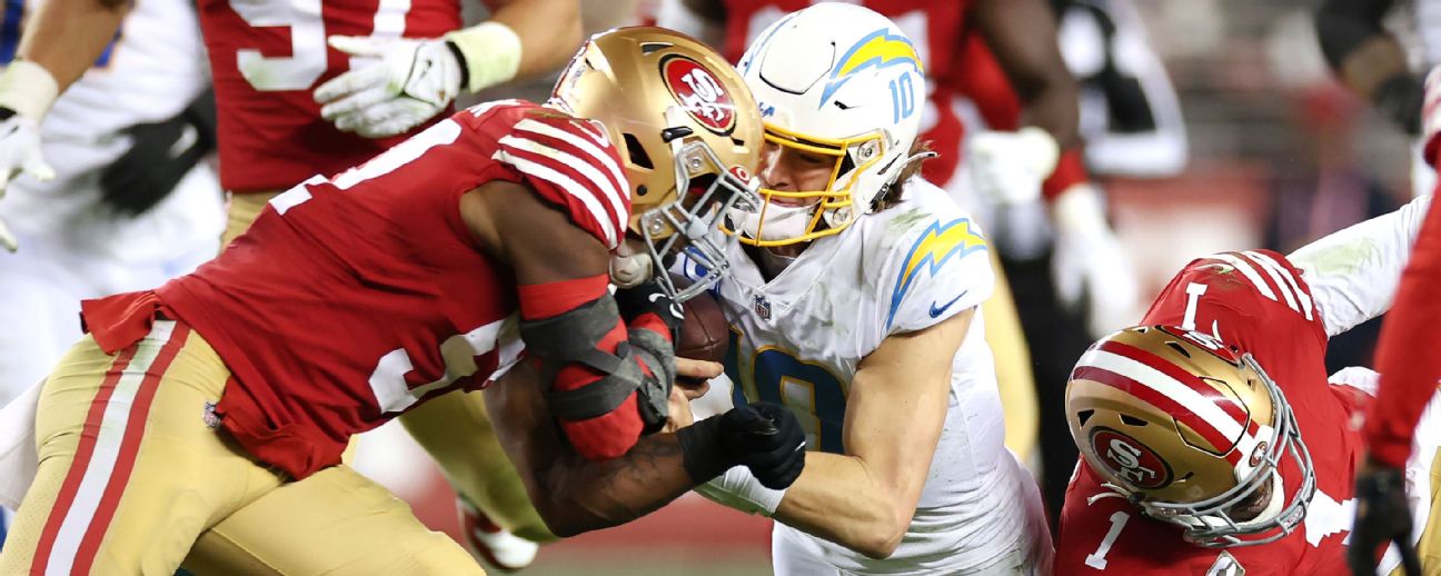 San Francisco 49ers linebacker Dre Greenlaw (57) stands in the