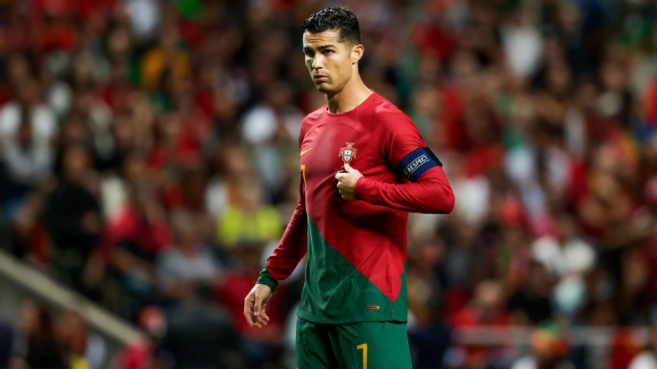 Técnico de Portugal põe Brasil entre forças da Copa e se derrete por CR7: 'Só existe um Ronaldo'
