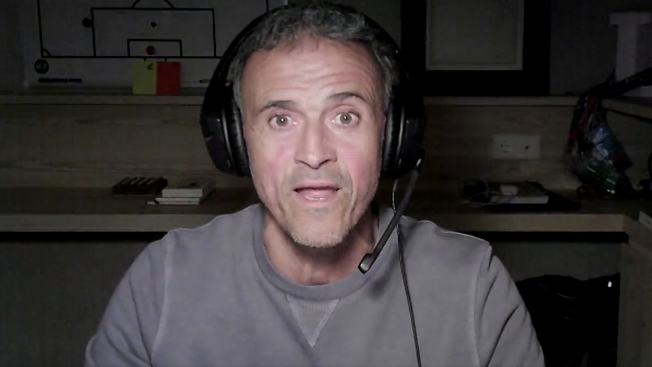 Spain coach Luis Enrique to stream on Twitch at World Cup