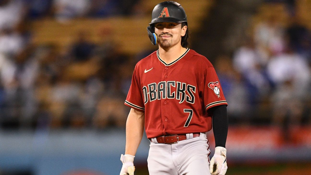 Corbin Carroll exits for Diamondbacks after getting hit by pitch