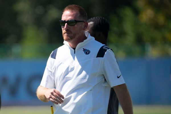 Titans OC charged with DUI after Packers upset