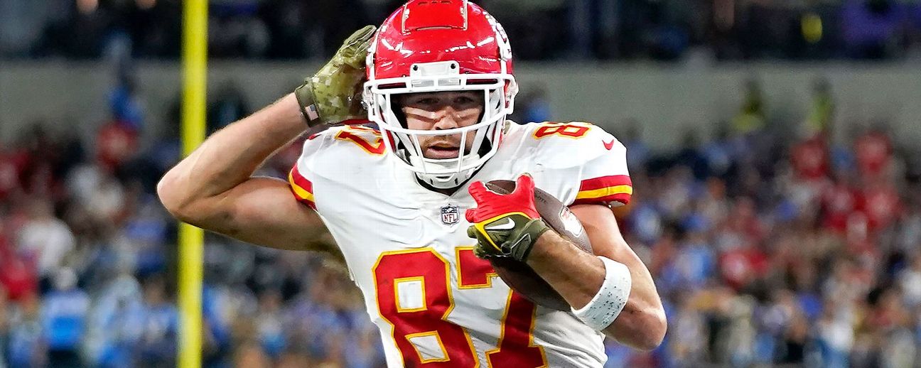 Follow live: Chiefs, Chargers renew AFC West rivalry