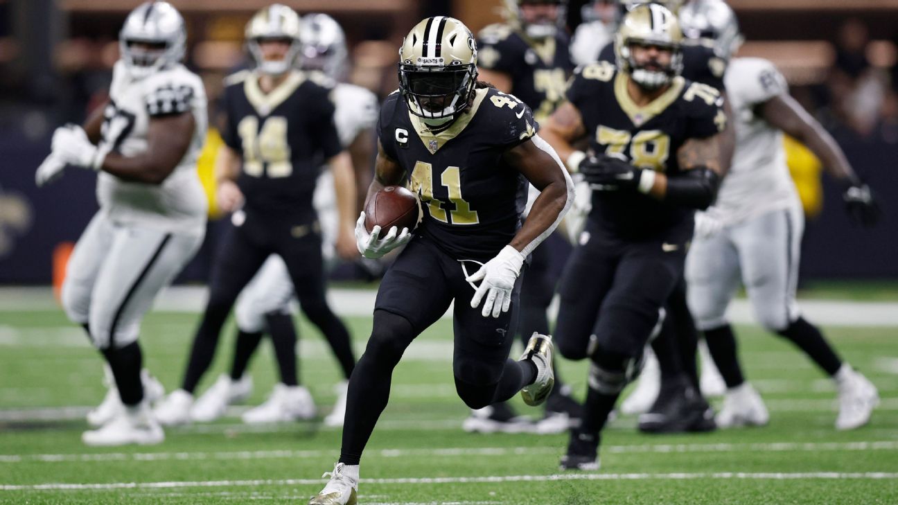 Alvin Kamara 2022 Fantasy Projections: Still a Top-Tier Option - Sports  Illustrated