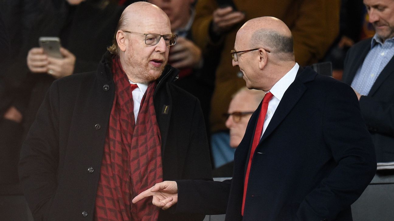 Sources: Hedge fund offers Glazers stay at Utd
