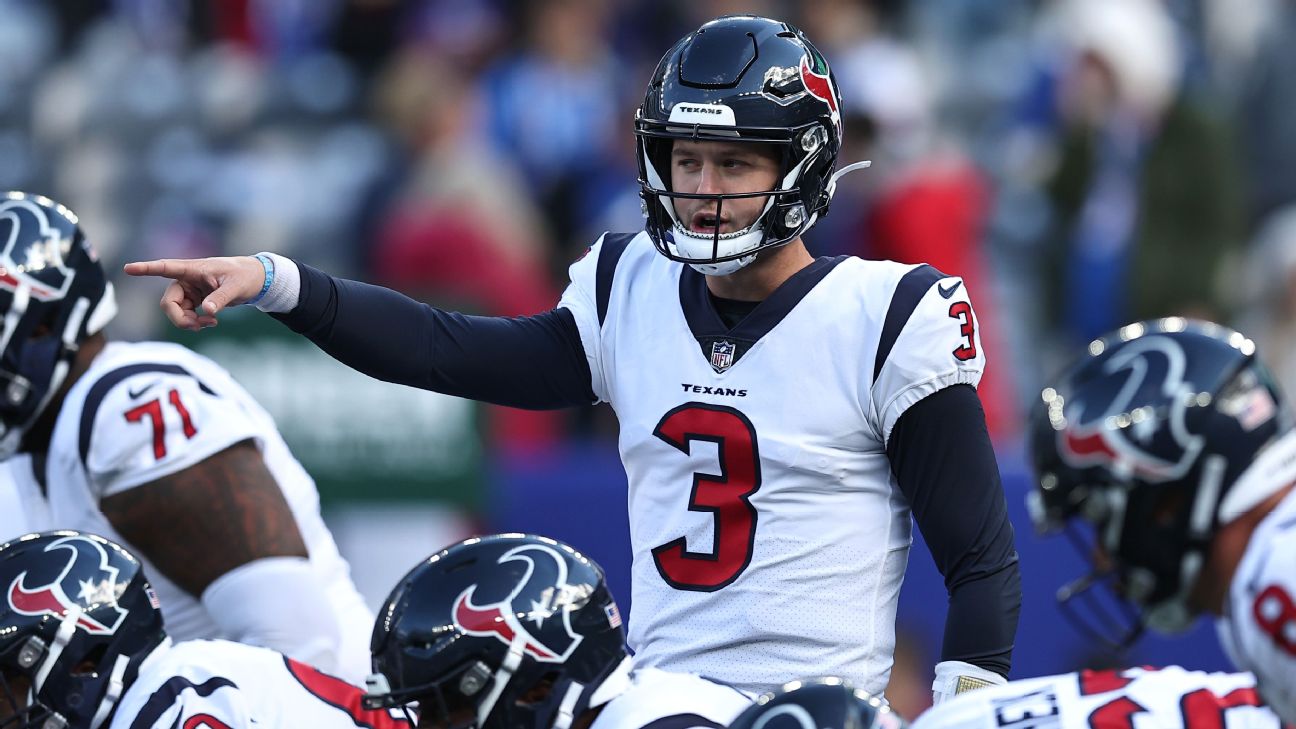 Who is Davis Mills? Texans are turning to their new rookie QB vs. the  Panthers