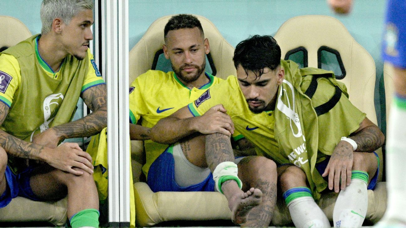 Brazilian soccer star Neymar Jr. faces criticism for Bolsonaro