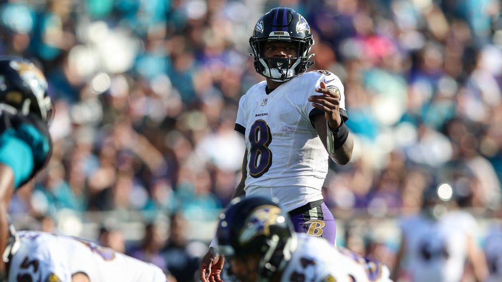 Ravens' Lamar Jackson vehemently pushes back on suggestion he's anti-gay:  'Defamation of my character'