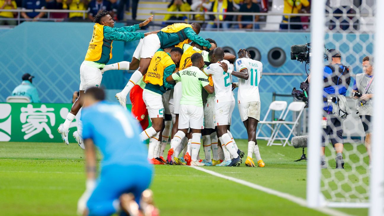 Senegal advance as Koulibaly turns the tie to send Ecuador home