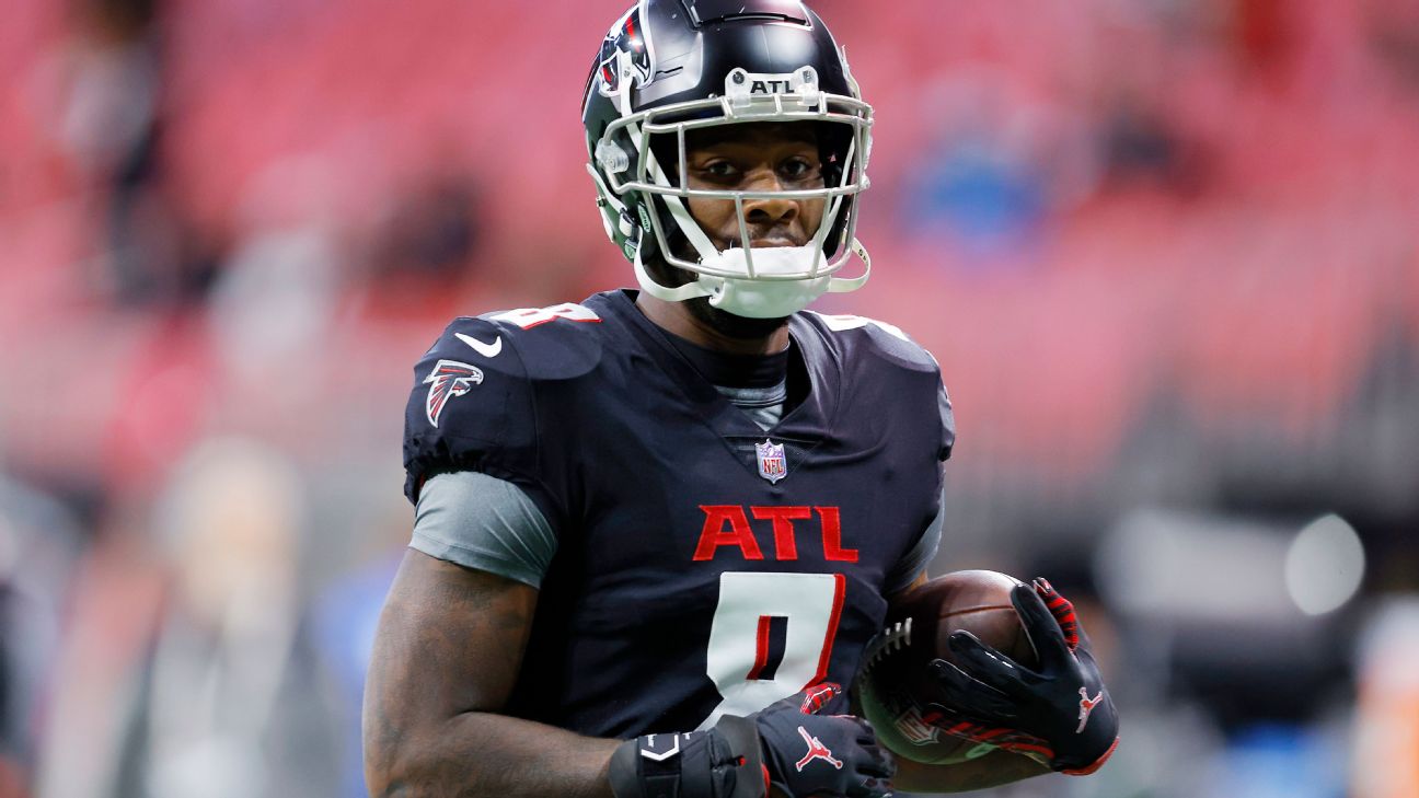 Falcons' Arthur Smith infers Kyle Pitts isn't fully healthy from knee  surgery amid disappointing start to 2023 