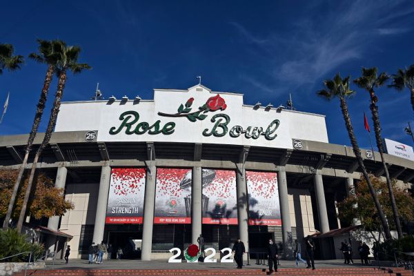Rose Bowl OK's new deal for 12-team CFP in '24