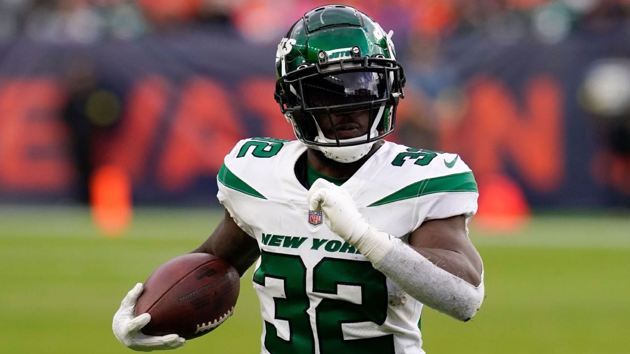 Jets likely to employ RB trio with Michael Carter doubtful ABC7 New York