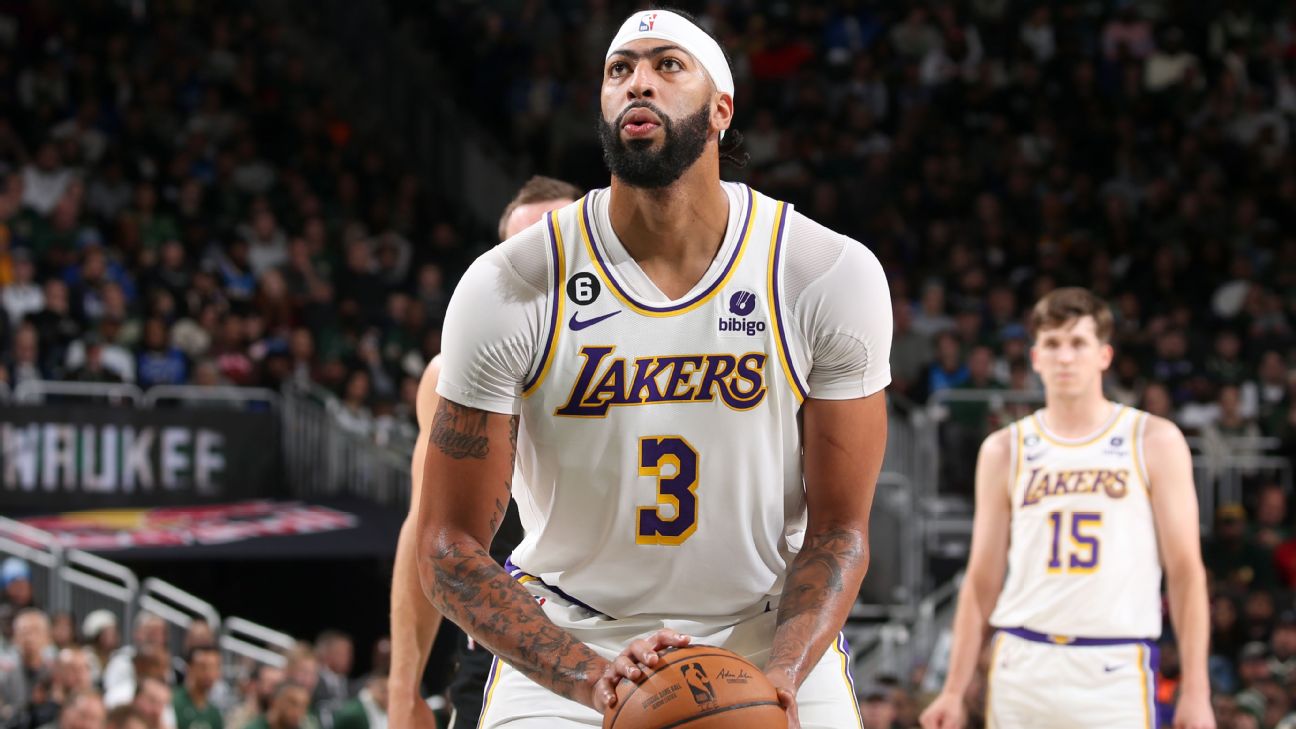 Anthony Davis leaves Lakers' loss with flu-like symptoms - ESPN