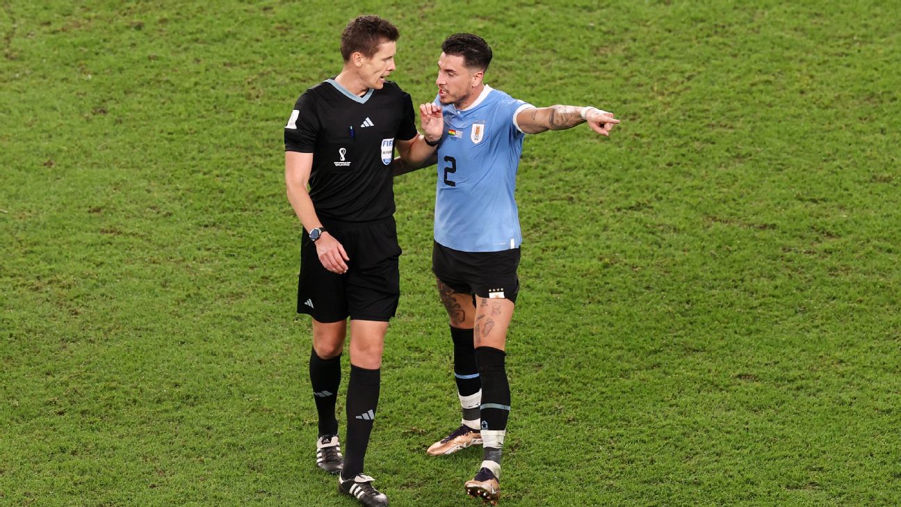 FIFA charges Uruguay quartet for ref incident