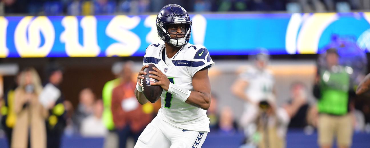 Seattle Seahawks running back Tony Jones Jr. (32) runs with the ball before  an NFL football game against the Los Angeles Chargers, Sunday, Oct. 23,  2022, in Inglewood, Calif. (AP Photo/Kyusung Gong